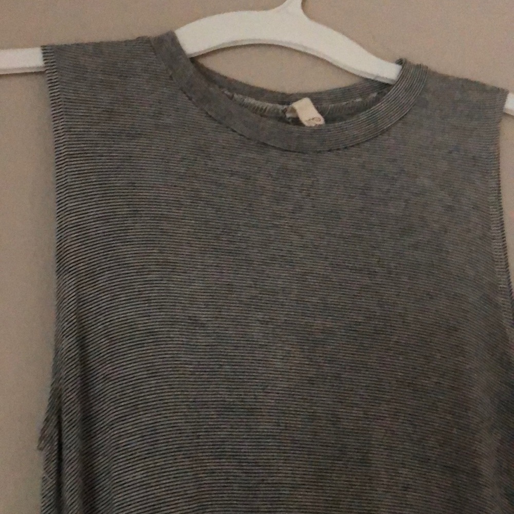 Elan Gray Swing Dress with pockets! - Picture 2 of 5